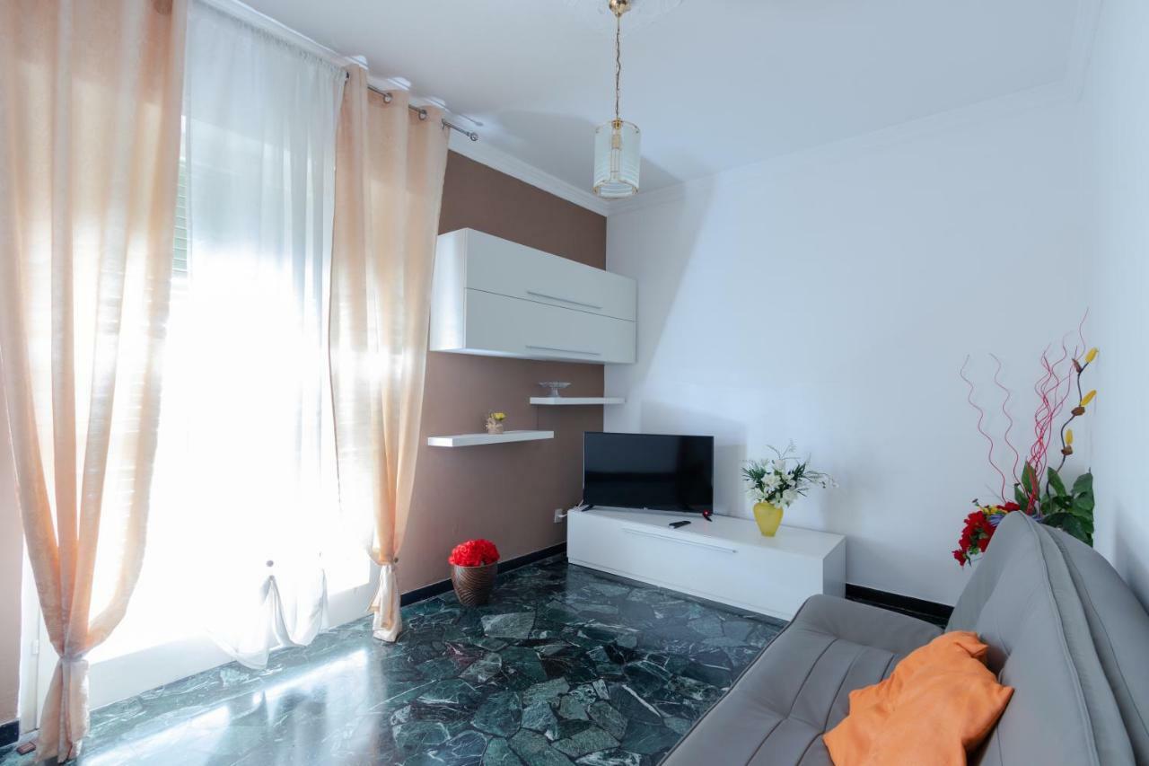 Ferienwohnung House Henry Vado Ligure Exterior foto